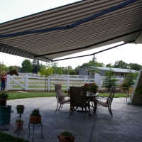 retractable awnings