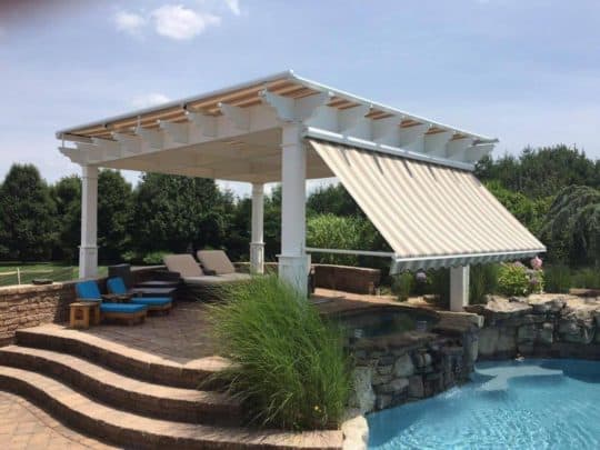 Washington Crossing retractable awning